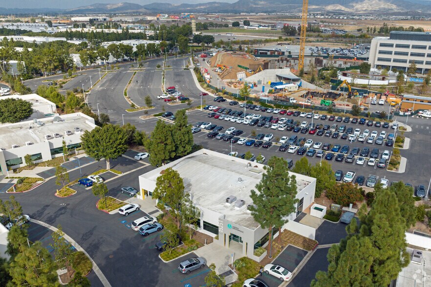 More Photos Of 15251 Alton Pky, Irvine Research And Development For Lease