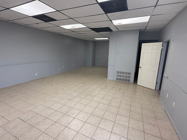 More Photos Of 8669 Highway 51 N, Southaven Freestanding For Lease
