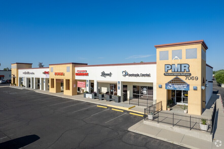 More Photos Of 7015-7053 E Tanque Verde Rd, Tucson Unknown For Lease