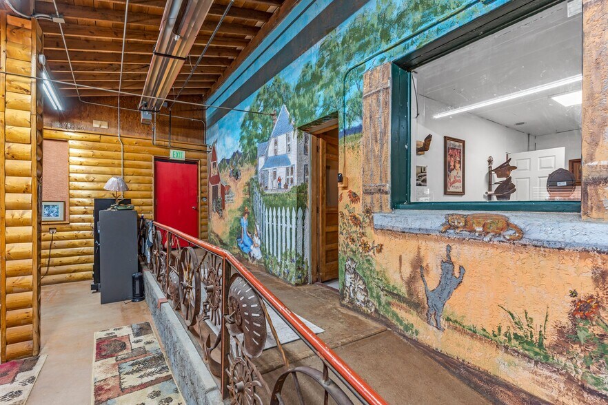 More Photos Of 708 Fremont St, Penrose Freestanding For Sale