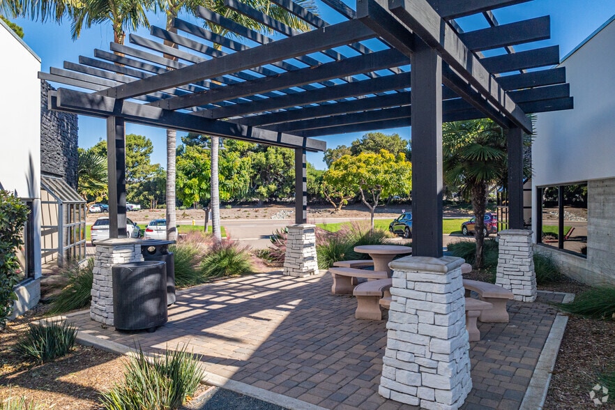 More Photos Of 5205 Avenida Encinas, Carlsbad Unknown For Lease