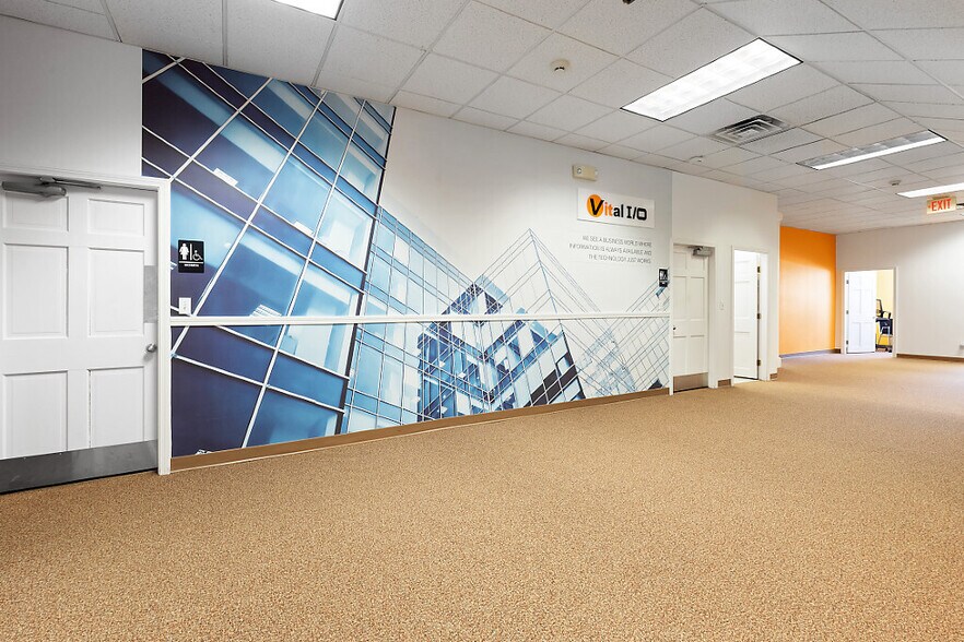 More Photos Of 4 Industrial Pky, Brunswick Manufacturing For Lease