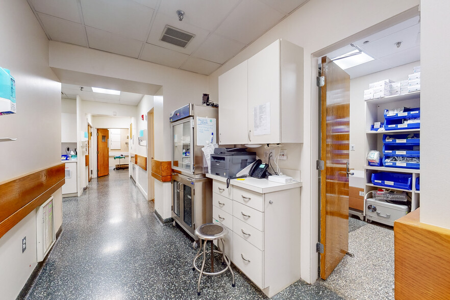 More Photos Of 160 Commonwealth Ave, Boston Apartments For Sale