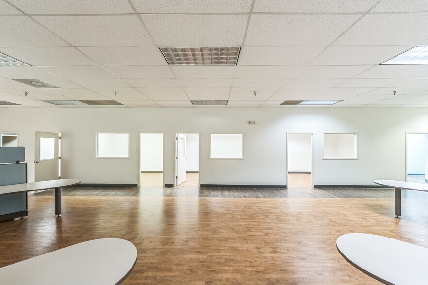 More Photos Of 2080 Brentwood St, High Point Office For Lease