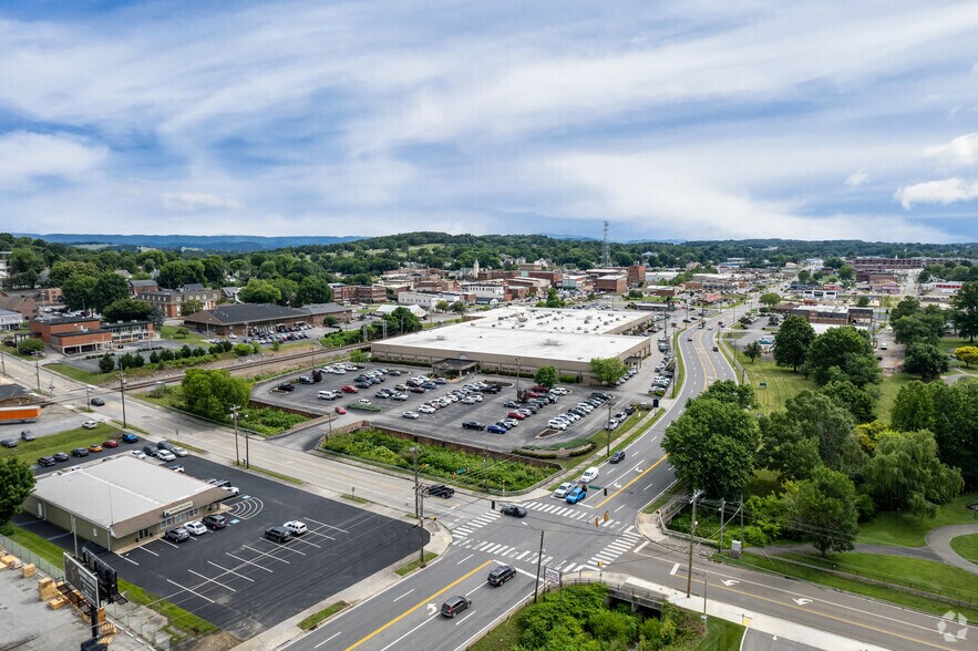 More Photos Of 420 W Morris Blvd, Morristown Medical For Lease