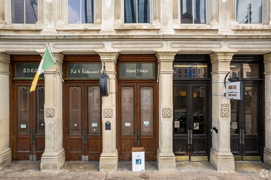 More Photos Of 200 E 6th St, Austin Loft Creative Space For Lease