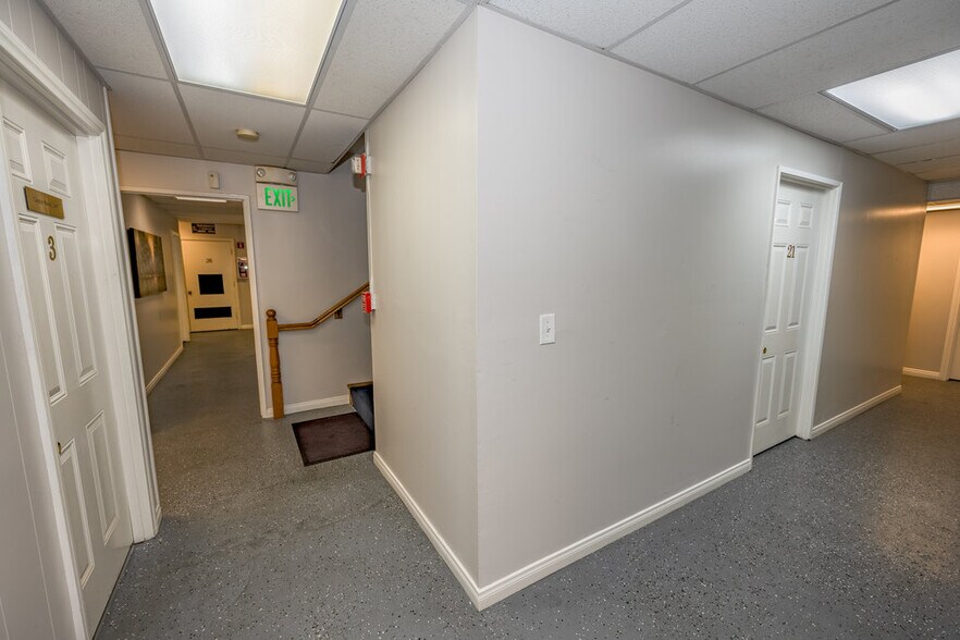 More Photos Of 501 S Myrtle Ave, Monrovia Office For Sale