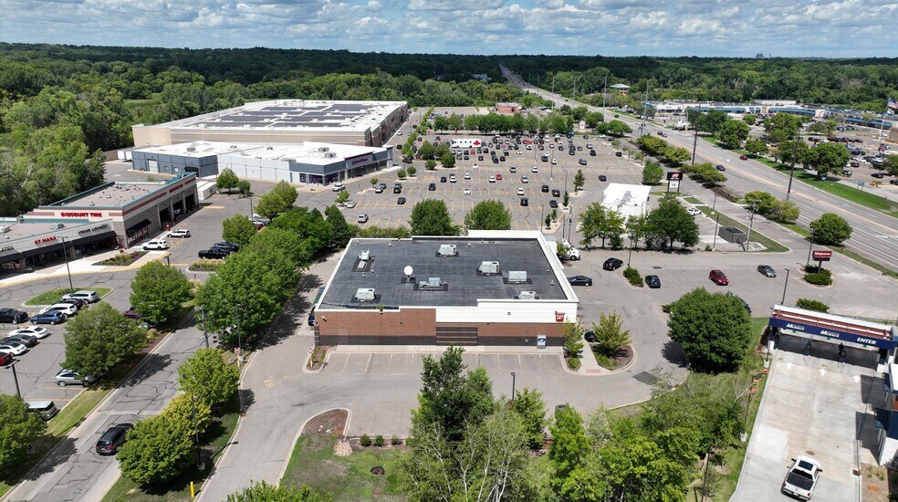 More Photos Of 4950 County Road 101, Minnetonka Drugstore For Sale