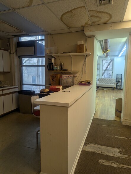 More Photos Of 222 E 68th St, New York Medical For Lease
