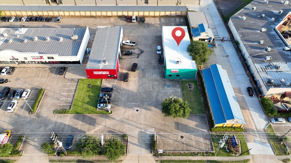 More Photos Of 12637-12641 Westheimer Rd, Houston Unknown For Lease