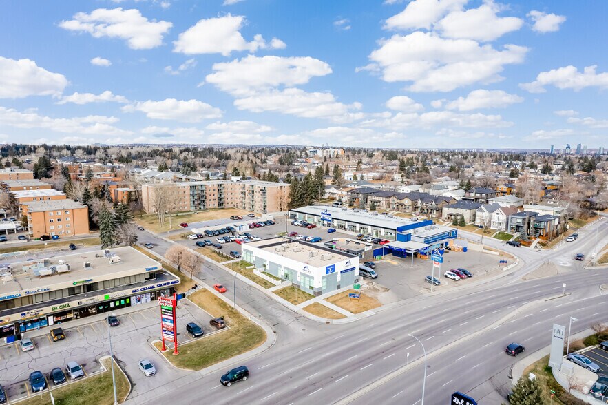 Primary Photo Of 5707 Macleod Trl SW, Calgary Storefront For Lease