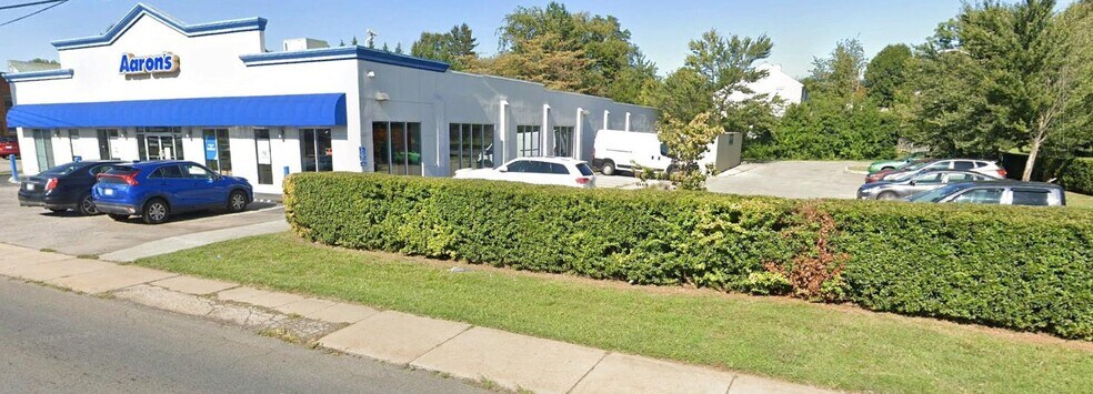 More Photos Of 3607 Williamson Rd NW, Roanoke Freestanding For Sale