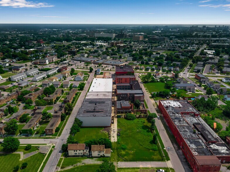 More Photos Of 203 Pratt St, Buffalo Manufacturing For Sale