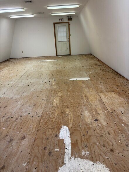 More Photos Of 1797 Route 376, Poughkeepsie Freestanding For Sale