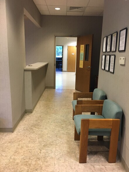 More Photos Of 900 NW 17th Ave, Delray Beach Medical For Sale