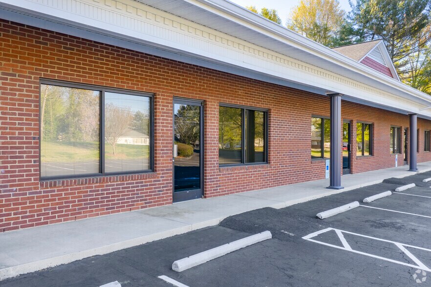 More Photos Of 760 N New Hope Rd, Gastonia Medical For Sale