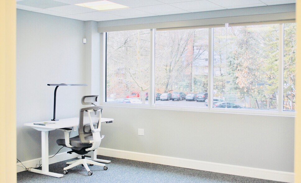 More Photos Of 60 Arch St, Greenwich Loft Creative Space For Lease