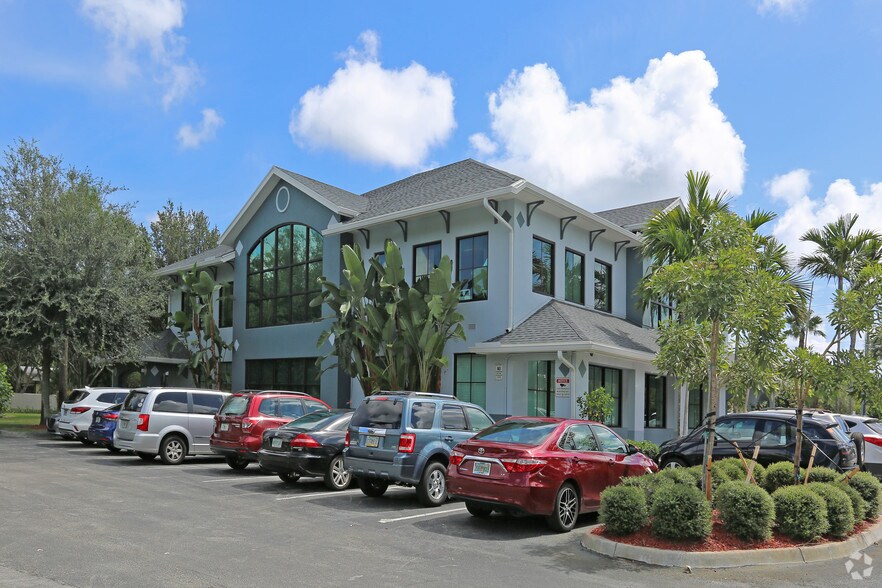 More Photos Of 250 Central Blvd, Jupiter Office For Lease