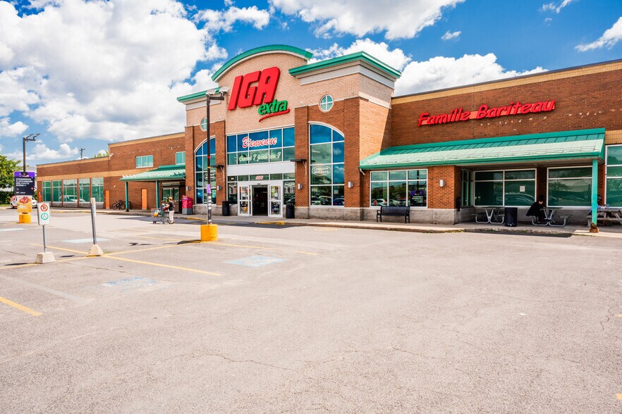 Primary Photo Of 6250 Blvd Cousineau, Saint-hubert Unknown For Lease