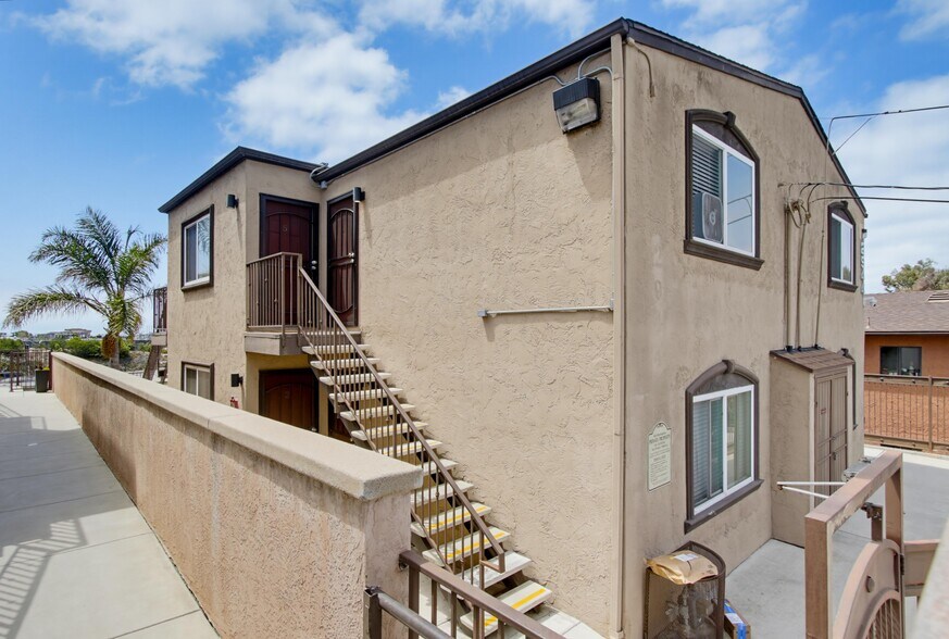 More Photos Of 2944-2954 F St, San Diego Apartments For Sale