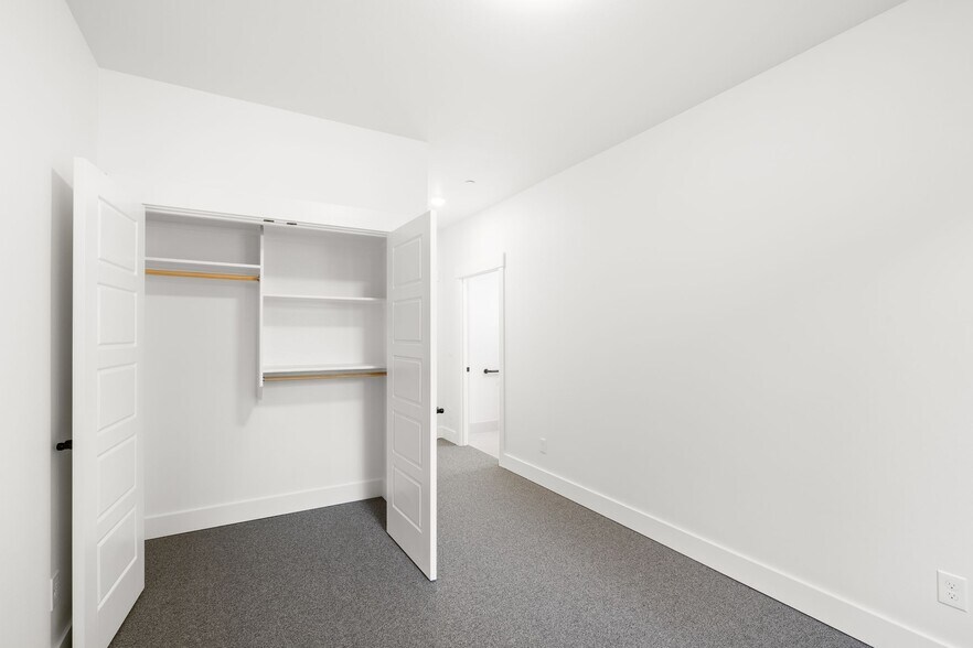 More Photos Of 1801 SE Brookwood Ave, Hillsboro Specialty For Sale