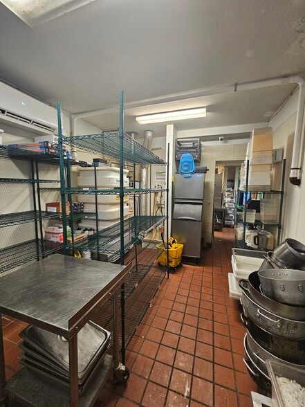 More Photos Of 4537 S Nicollet Ave, Minneapolis Freestanding For Sale