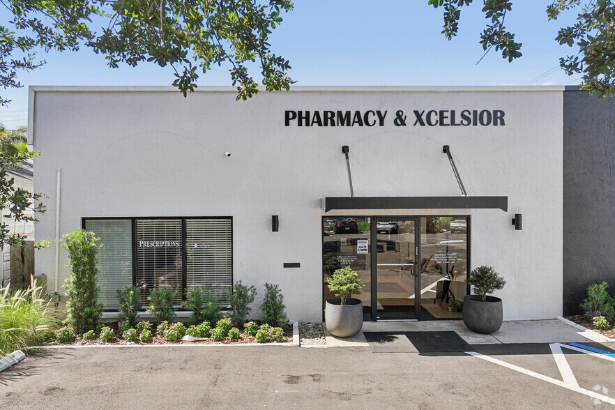 More Photos Of 2506-2510 S MacDill Ave, Tampa Unknown For Lease