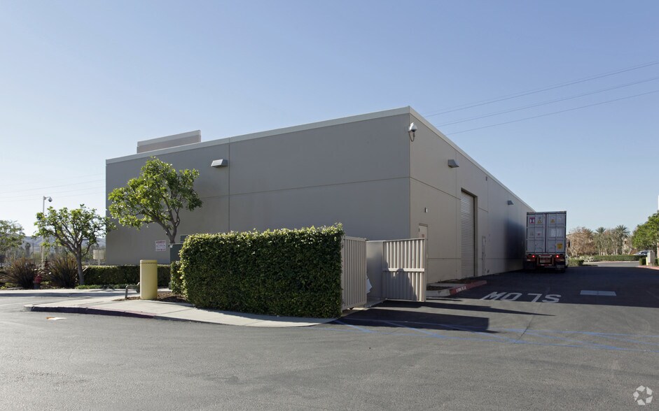 More Photos Of 15360 Fairfield Ranch Rd, Chino Hills Warehouse For Lease