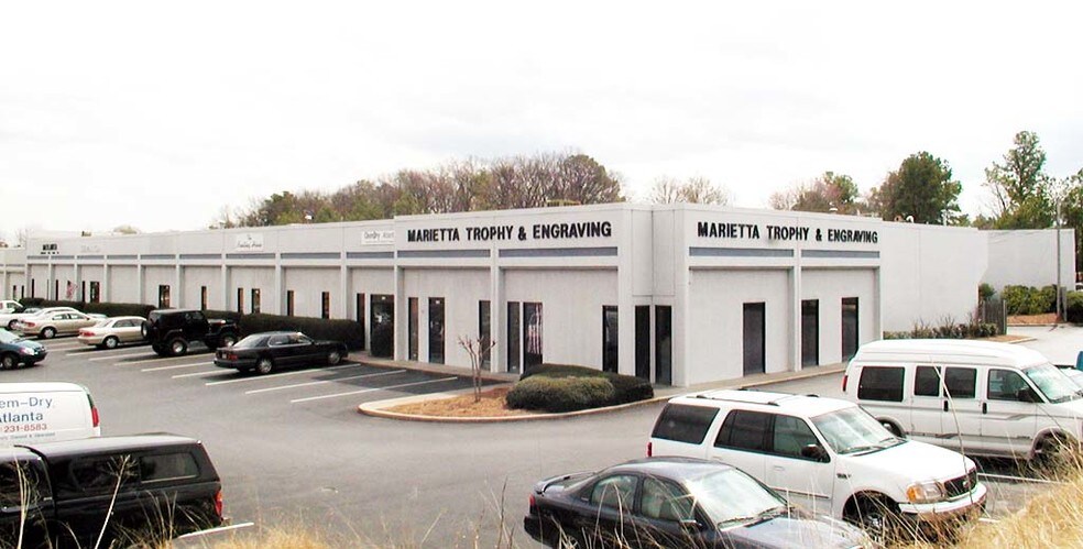 More Photos Of 1400 S Marietta Pky SE, Marietta Unknown For Lease