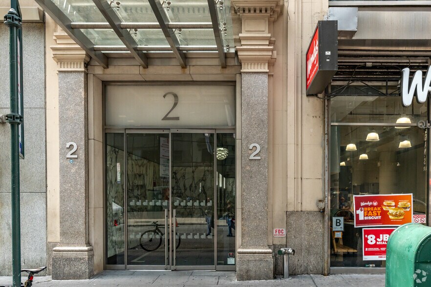 More Photos Of 2 W 45th St, New York Office For Lease