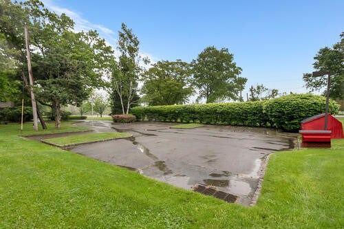 More Photos Of 952 Holmdel Rd, Holmdel Office For Lease