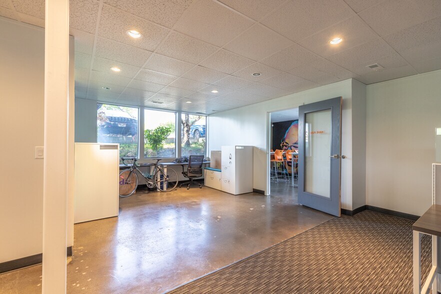 More Photos Of 2063 E 3900 S, Salt Lake City Office For Lease