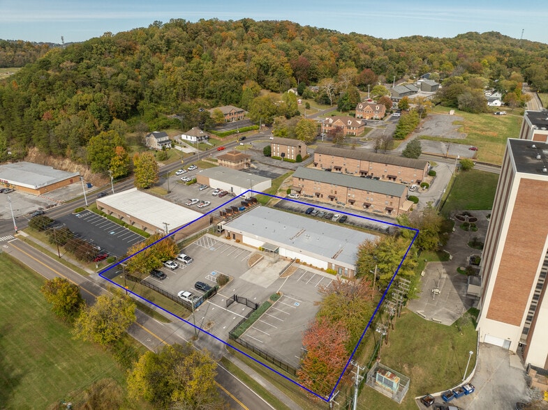 More Photos Of 4440 Walker Blvd, Knoxville Flex For Sale