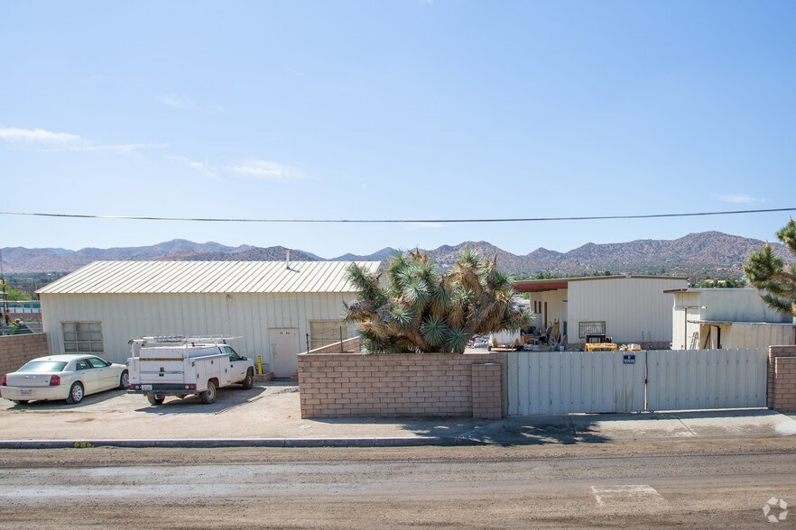 More Photos Of 55479 Yucca Trl, Yucca Valley Warehouse For Lease