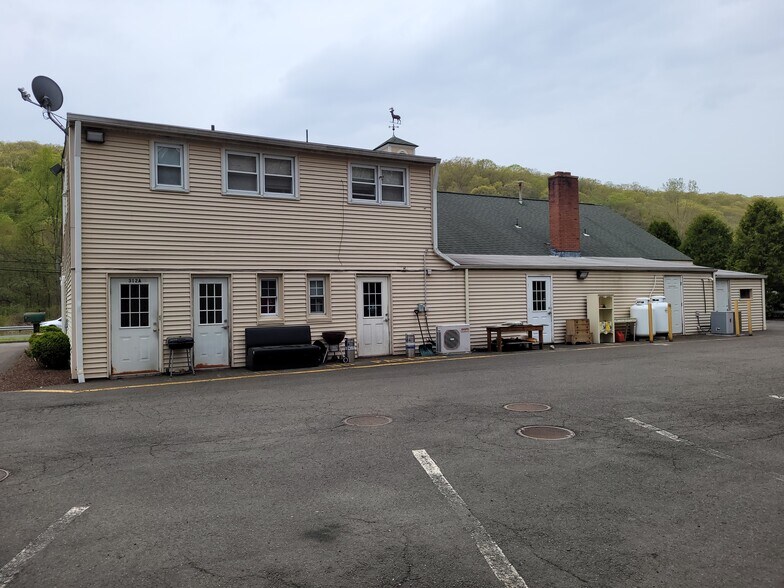 More Photos Of 312-320 Oxford Rd, Oxford Office Residential For Lease