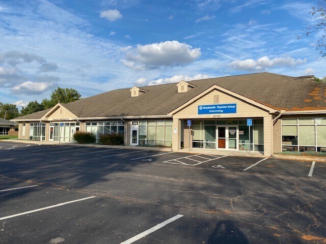 More Photos Of 3712-3718 Ridge Mill Dr, Hilliard Medical For Lease