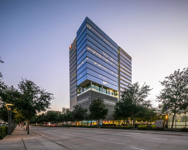 More Photos Of 2200 Post Oak Blvd, Houston Office For Lease