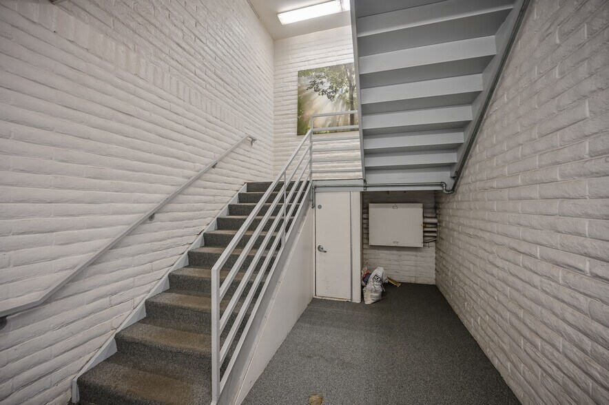 More Photos Of 151 E 6100 S, Murray Medical For Lease