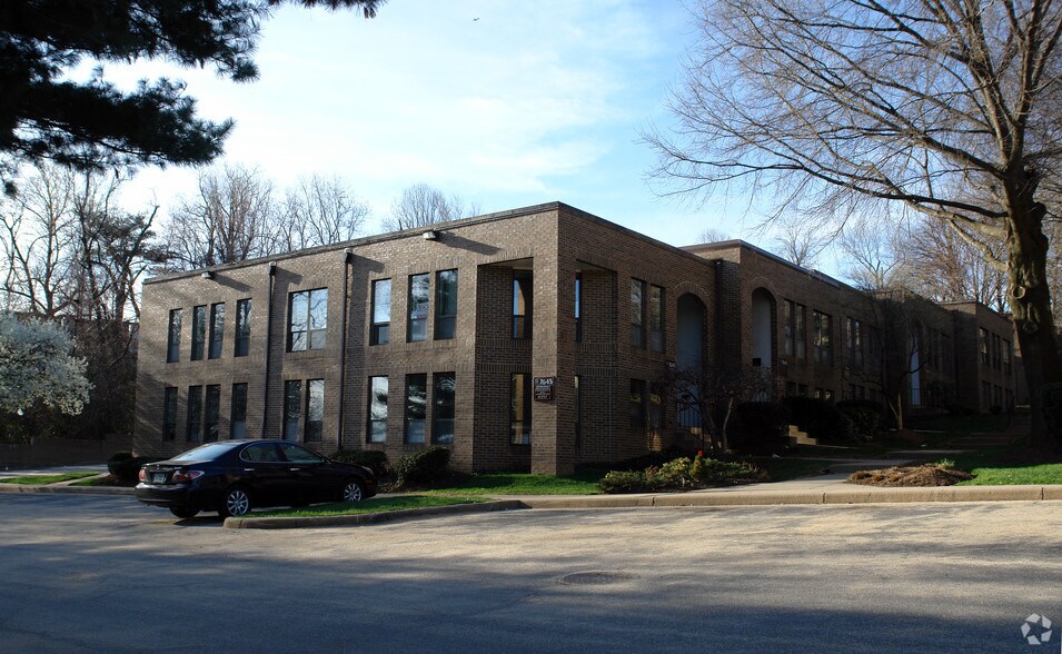 More Photos Of 7637-7645 Leesburg Pike, Falls Church Medical For Sale