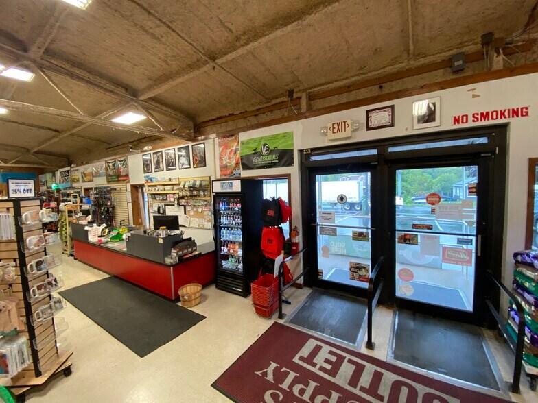 More Photos Of 7642 Beth Bath Pike, Bath Freestanding For Lease