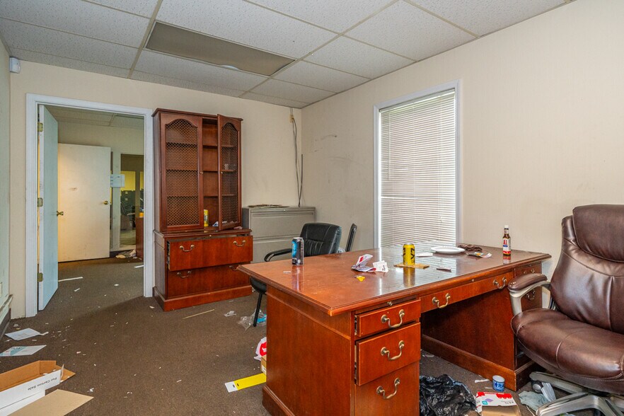 More Photos Of 3380 Successful Way, Dayton Office For Sale