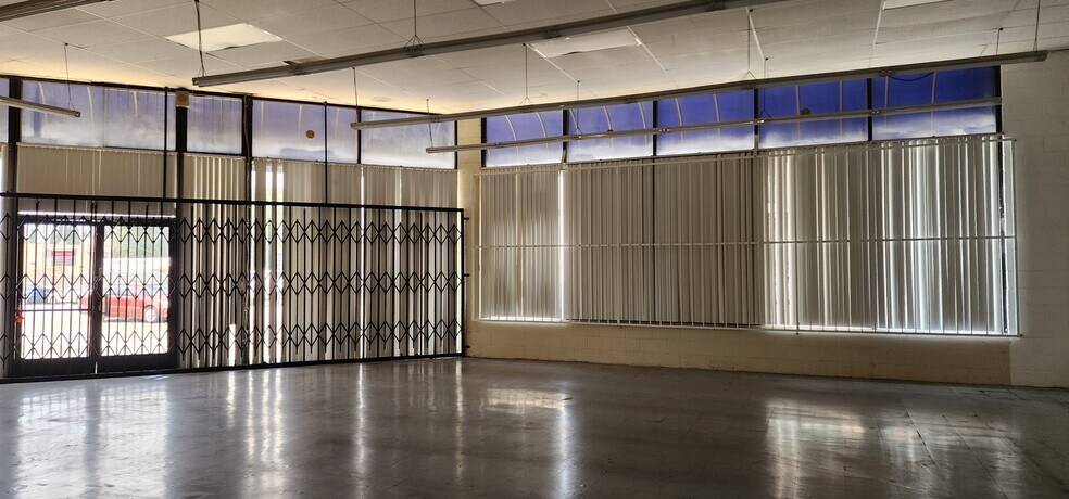 More Photos Of 3300 San Gabriel Blvd, Rosemead Freestanding For Lease