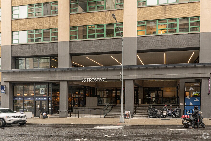 More Photos Of 55 Prospect St, Brooklyn Office For Lease