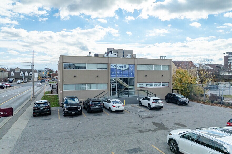 Primary Photo Of 172 King St E, Oshawa Office For Lease