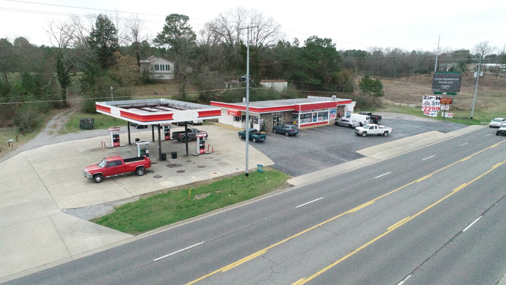 Primary Photo Of 2747 Airport Rd, Hot Springs Convenience Store For Sale