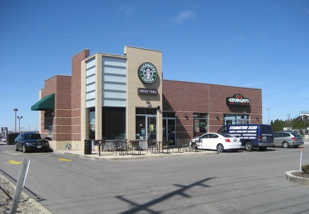 Primary Photo Of 6780 Ridge Rd, Parma Fast Food For Lease