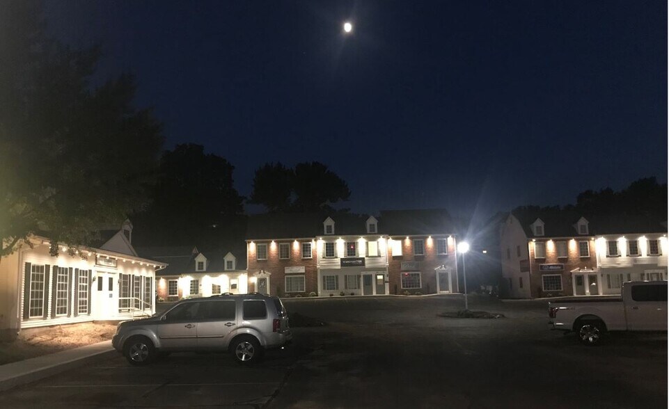 More Photos Of 222 Mckee St, Manchester Office For Lease