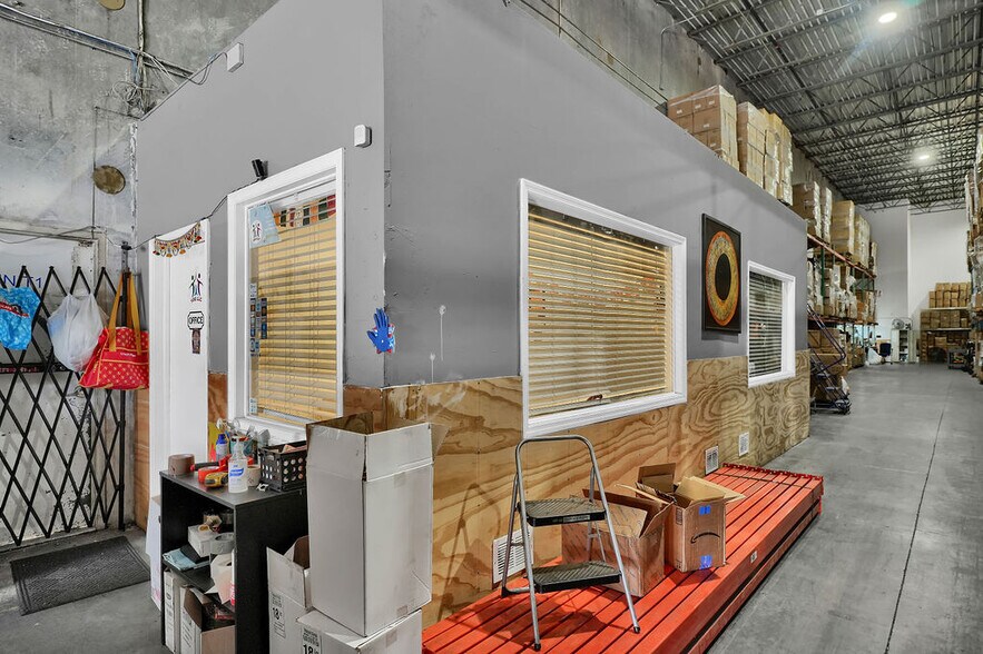 More Photos Of 5900 NW 97th Ave, Miami Warehouse For Sale