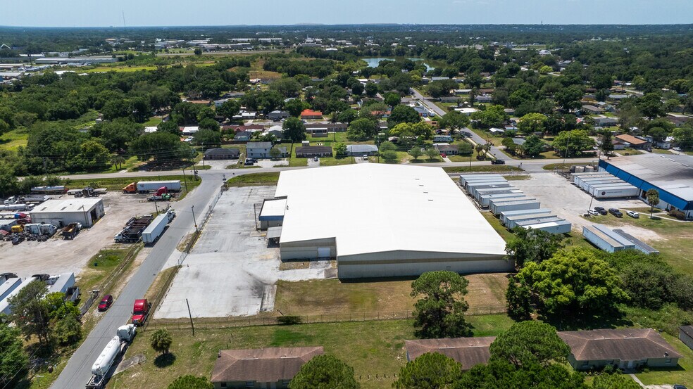 More Photos Of 2715 Crystal Lake Acres Dr, Lakeland Warehouse For Sale