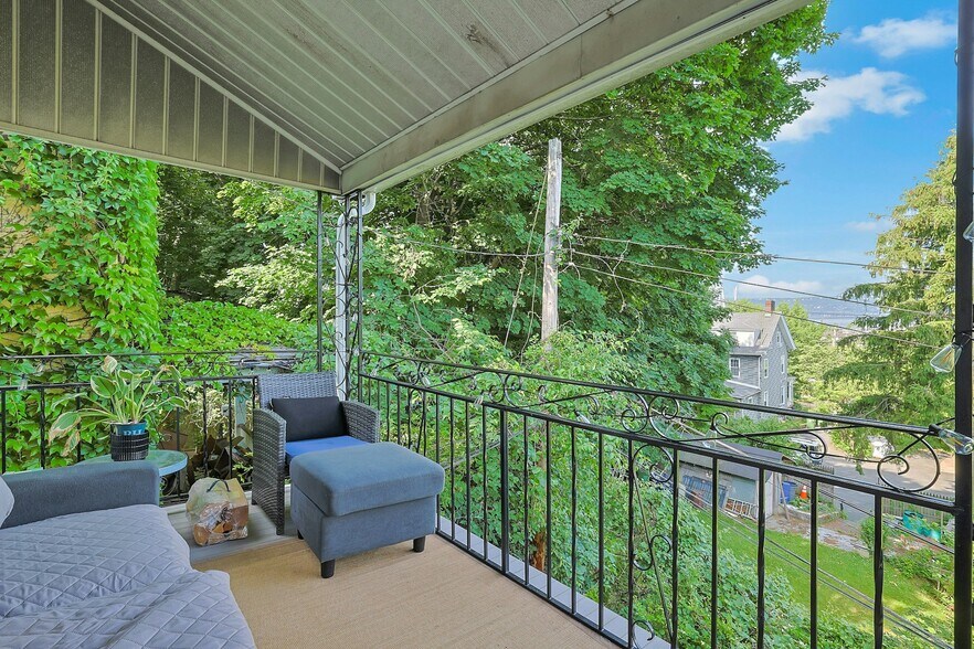 More Photos Of 3 Linden Pl, Tarrytown Apartments For Sale